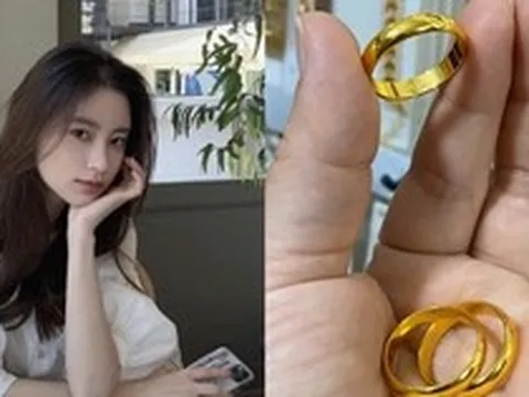 Có 500 triệu “để không”: Nên gửi tiết kiệm hay mua vàng?