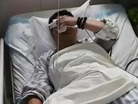 Nam shipper 43 tuổi qua đời vì suy thận, bác sĩ nhắc: Bữa sáng có 4 món không nên ăn