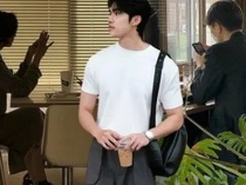 Kiếm 2,1 tỷ đồng nhờ làm bạn với người cô đơn: 1 tiếng ngồi im đút túi 2,6 triệu đồng