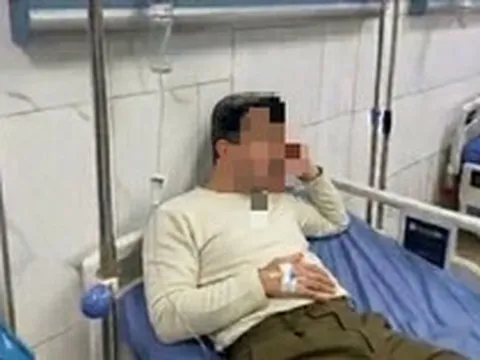 Người đàn ông 40 tuổi mắc ung thư gan vì 1 loại nước ai nghe tên cũng tưởng "uống càng nhiều càng… khỏe"