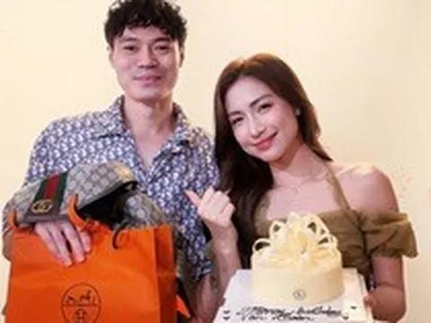 Hòa Minzy: “Tôi trả nốt số nợ cuối cùng cho bạn”