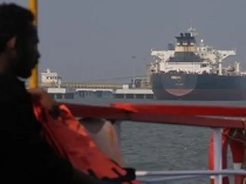 Phát hiện 38 triệu thùng dầu Iran đang 'nằm chờ' ngoài khơi - sẵn sàng trở thành nguồn sống cho một quốc gia BRICS