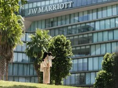 Điểm đến ở Hà Nội được tạp chí hàng đầu châu Á vinh danh là “khách sạn thành phố tốt nhất Việt Nam” tung trải nghiệm nghỉ dưỡng chuẩn ‘resort’ giữa lòng thủ đô