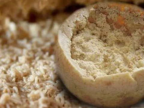 "Nguy hiểm và kinh dị nhất thế giới", món ăn này vẫn được người dân coi trọng, chỉ thưởng thức vào ngày lễ lớn