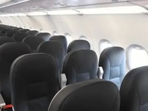 Đừng phí tiền chọn ghế phía trước, vị trí an toàn nhất trên máy bay thực ra nằm ở nơi này