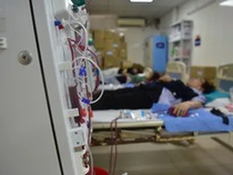 “40 tuổi, tôi không nghĩ mình sẽ bị suy thận”: Lời cảnh báo từ thói quen nhiều người mắc