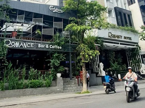 Huế cưỡng chế khách sạn trên đất “vàng”, yêu cầu dừng đón khách