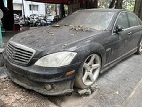 Đây là số tiền phải trả nếu muốn mua một chiếc Mercedes-Benz S 63 AMG giống chiếc vừa bị ‘cẩu’ tại Hà Nội