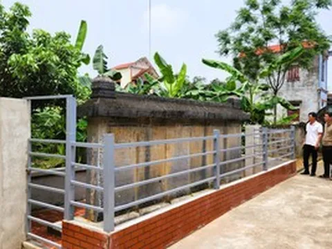 VIDEO: Hiện trạng 2 tấm bia cổ 300 năm ở Thanh Hóa sau khi báo chí phản ánh