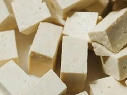 Đậu phụ mua về có nên rửa không? Đầu bếp chuyên nghiệp đưa ra câu trả lời gây bất ngờ