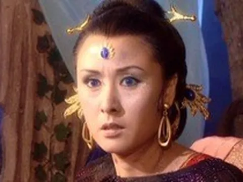 Mãng xà tinh của 'Tây du ký': Sự nghiệp rực rỡ, sáng lập cả học viện điện ảnh