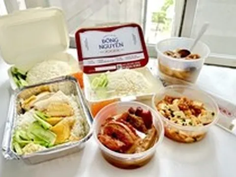 Kiểm chứng quán cơm gà được Jun Phạm khen "vị đúng đỉnh"