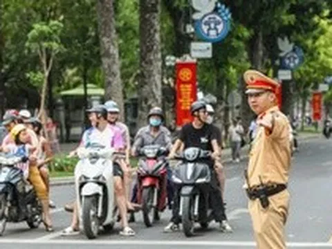 Nóng: Thông báo tới tất cả người tham gia giao thông ở Hà Nội từ 18h30 ngày 28/4