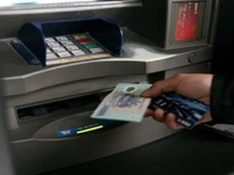 Người phụ nữ SN 1971 giao dịch chuyển khoản 20 triệu đồng với Vũ Văn Luyện: Công an lập tức yêu cầu làm việc