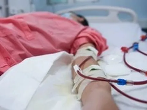 Người phụ nữ 30 tuổi suy thận vì loại thuốc người Việt cứ khó chịu là mua về uống