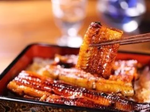 Loại cá rất giàu omega-3, “ăn 1 miếng bằng uống 2 viên dầu cá”: Nhiều người chê không ăn