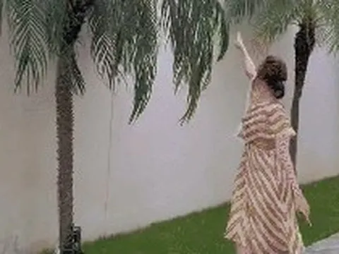 Cưới đại gia ngành khách sạn, cô gái đổi đời thành bà hoàng: Được chồng chiều như em bé, tặng luôn biệt thự 100 tỷ