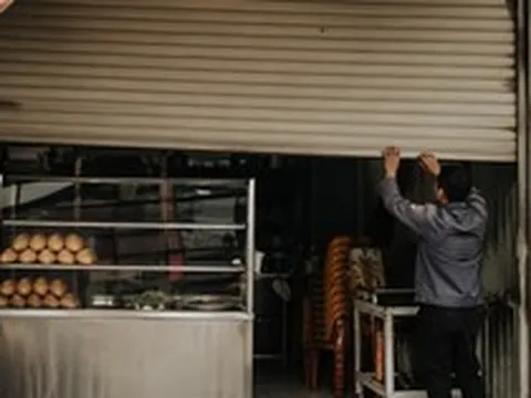 Đình chỉ hoạt động 1 tiệm bánh mì nổi tiếng, phạt hành chính 90 triệu đồng