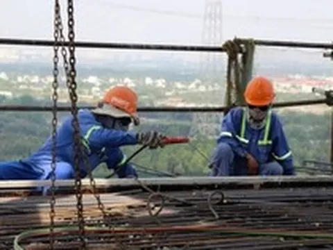 Công trường TP Đồng Nai thi công xuyên lễ 30/4, tăng tốc loạt dự án trọng điểm