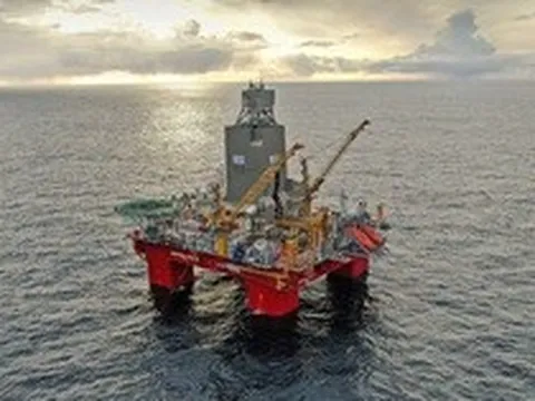 Khoan thẳng 2.600m xuống đáy biển, phát hiện mỏ dầu khí trữ lượng 370 nghìn m3 khí đốt và hơn 300 thùng dầu 'sạch'
