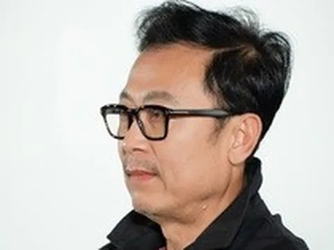 Nam nghệ sĩ là ông chủ ở Mỹ phá sản: "Mất hết tất cả mọi thứ"