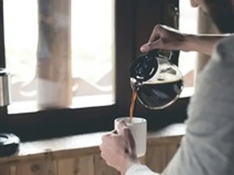 Thường xuyên uống cà phê vào thời điểm này, đừng trách vì sao cơ thể luôn thiếu sắt