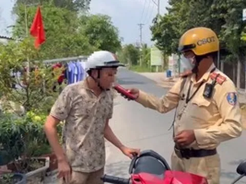 CSGT TPHCM tăng cường xử lý nồng độ cồn, bắn tốc độ ở cửa ngõ Tây Bắc