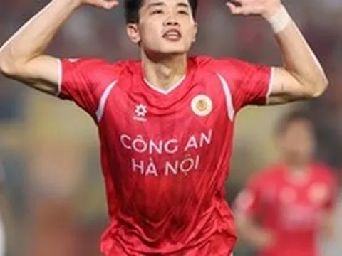 Đình Bắc đẳng cấp huỷ diệt tại V.League: 6 trận ghi 10 bàn
