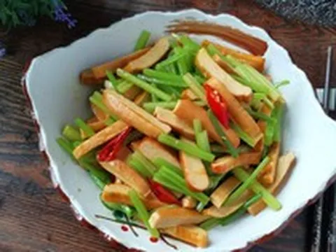 Tôi đã thoát chứng táo bón nhờ ăn luân phiên cách ngày 4 món ăn "nhuận tràng tự nhiên" giúp đường ruột sạch sẽ