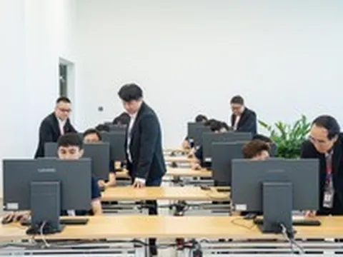 Thứ trưởng Bộ Tài chính chỉ đạo: Sinh viên ngành học này của trường ĐH Thăng Long đào tạo tại NIC sẽ được trả lương gấp 2 lần khi làm việc tại Samsung