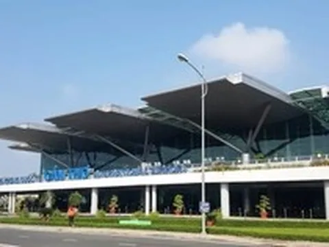 'Sân bay quốc tế mà cả năm không có chuyến bay quốc tế'