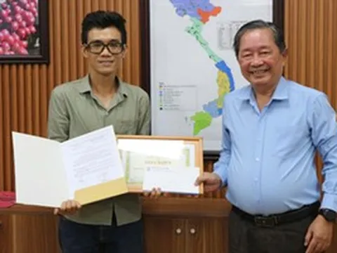 VICOFA khen thưởng người Việt vô địch thử nếm cà phê thế giới