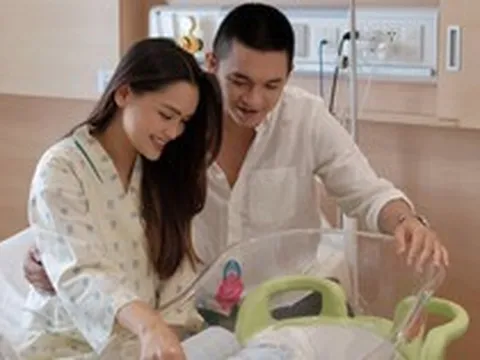 Linda Ngô chuẩn rich mom khi sinh con: Chi mạnh tay cho phòng sinh "tổng thống", sắm liền tay ghế ô tô trị giá hơn 10 triệu cho con