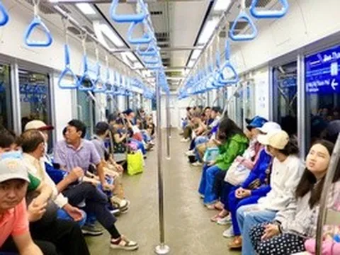 TPHCM sắp có “ATM vé nghĩa tình” cho metro số 1