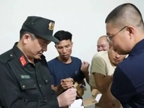 Phá đường dây làm giả gần 10.000 giấy tờ, CCCD gắn chíp, chứng minh Công an nhân dân, Quân đội