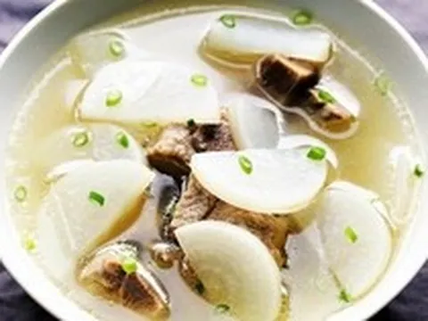 Ăn sống thải độc, nấu chín tốt cho phổi, hầm kỹ bổ dạ dày: Loại củ được ví như "nhân sâm trắng" của người Việt