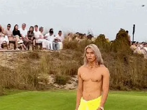 Lê Văn Tâm - "nông dân đẹp trai nhất Việt Nam” đi catwalk gây tranh cãi