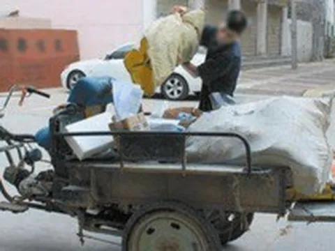 Từng nhặt rác mưu sinh, 8 năm sau bước lên hàng tỷ phú: Hành trình khó tin của người đàn ông 33 tuổi