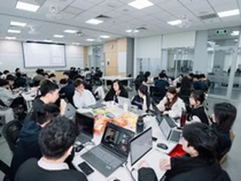 Tỷ phú Phạm Nhật Vượng chi 24.000 USD để cùng hơn 1.400 sinh viên và các nhà đổi mới trẻ khắp châu Á thực hiện 1 điều