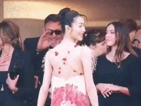 Mỹ nhân có nụ cười "chân thành nhất showbiz": Đời thường siêu giản dị, mặc đồ basic mà khí chất ngời ngời