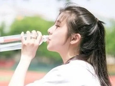 Lời khuyên cho các gia đình hay sử dụng nước đóng chai