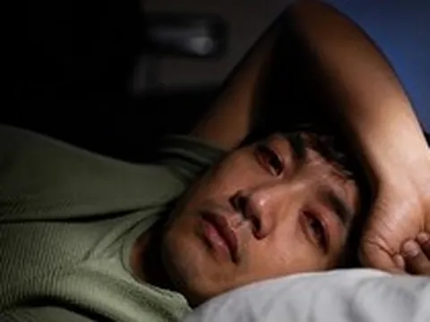 Nếu đang khổ sở vì trằn trọc thâu đêm, hãy thử ngay phương pháp trị mất ngủ không dùng thuốc được WHO khuyến nghị