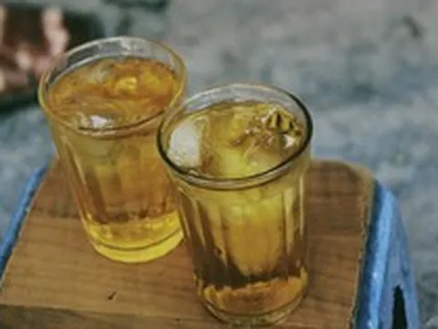 Lời khuyên đến những người hay uống trà đá