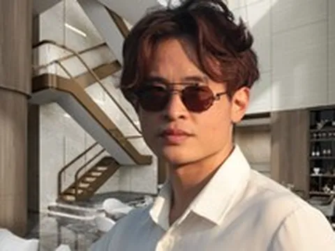 "Hoàng tử showbiz" 42 tuổi vẫn độc thân: Sở hữu penthouse 100 tỷ, view đắt giá nhìn thẳng sông Sài Gòn