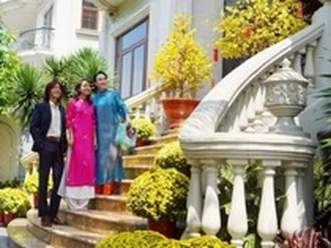 Cặp đôi showbiz ở biệt thự 300 tỷ: View đắc địa nhìn thẳng sông, có hồ bơi riêng, góc nào cũng đẹp như resort