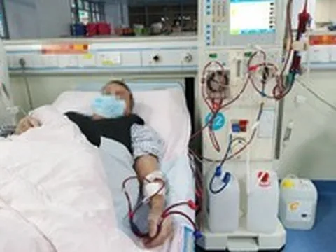 Người đàn ông chạy bộ 10 năm bỗng nhận chẩn đoán suy thận, bác sĩ: "Chạy thế này ngang phá thận"