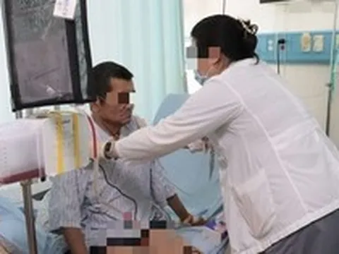 Người đàn ông mắc “vua trong các loại ung thư” nghẹn ngào: Giá như tôi không bỏ qua 2 bất thường khi tắm