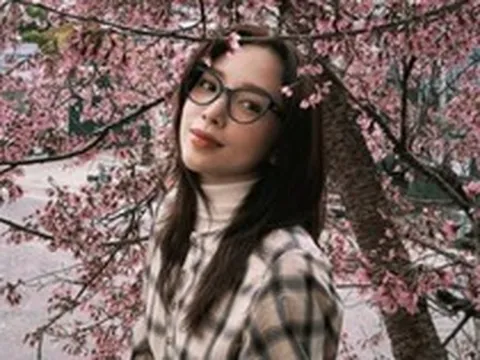 Tóc Tiên từng viết đoạn kết mới: "Nguyện cầu cho anh luôn mang điều lành... luôn được yêu thương thật lòng như anh mơ"
