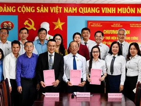 Liên kết sức mạnh luật gia, luật sư và công chứng viên đưa pháp luật đến gần dân