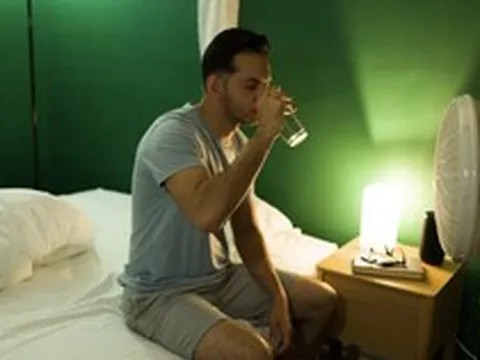 Cảnh báo đến gia đình bật quạt suốt đêm